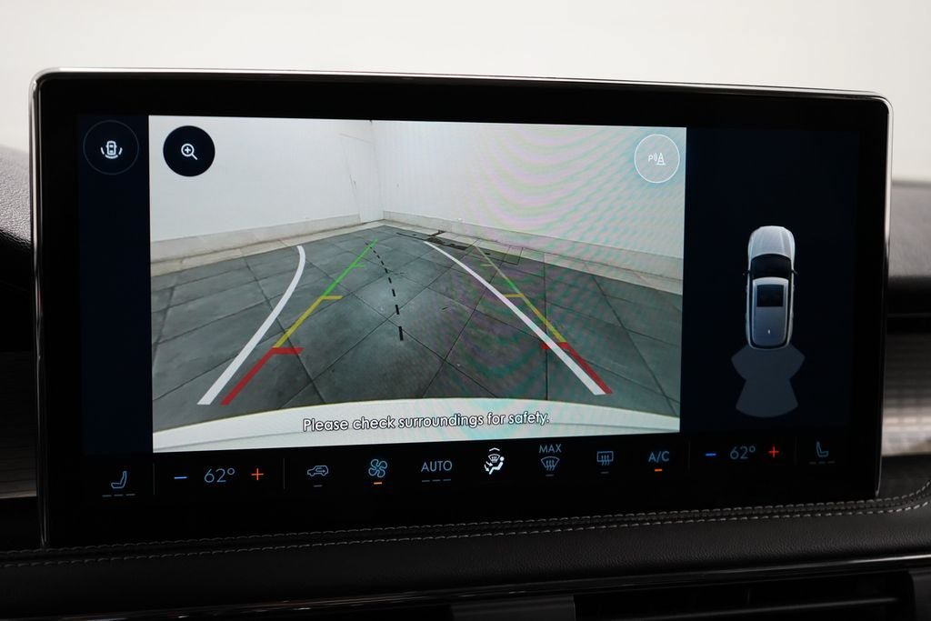 Used 2024 Lincoln Corsair AWD image 23