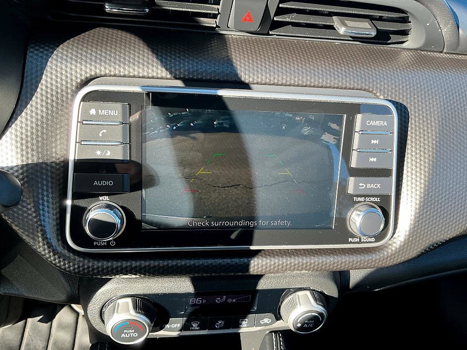 Used 2020 Nissan Kicks SV image 17