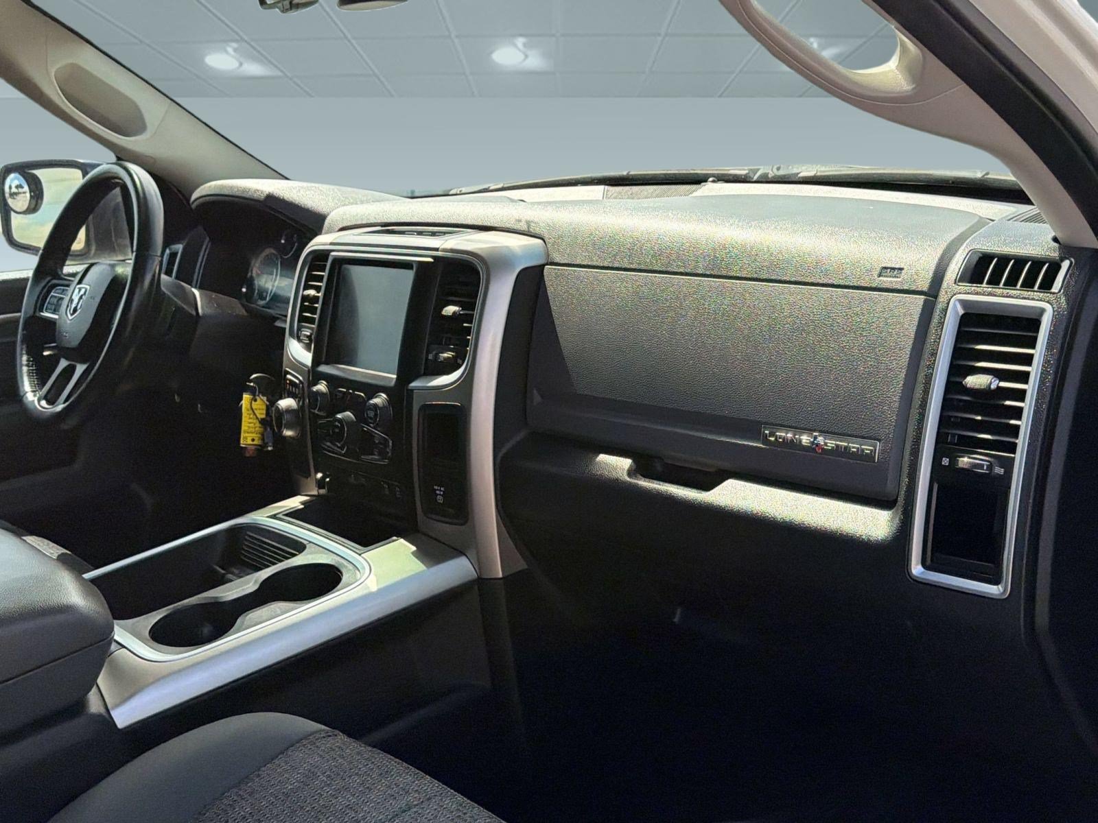 Used 2016 RAM 1500 Lone Star RWD image 29