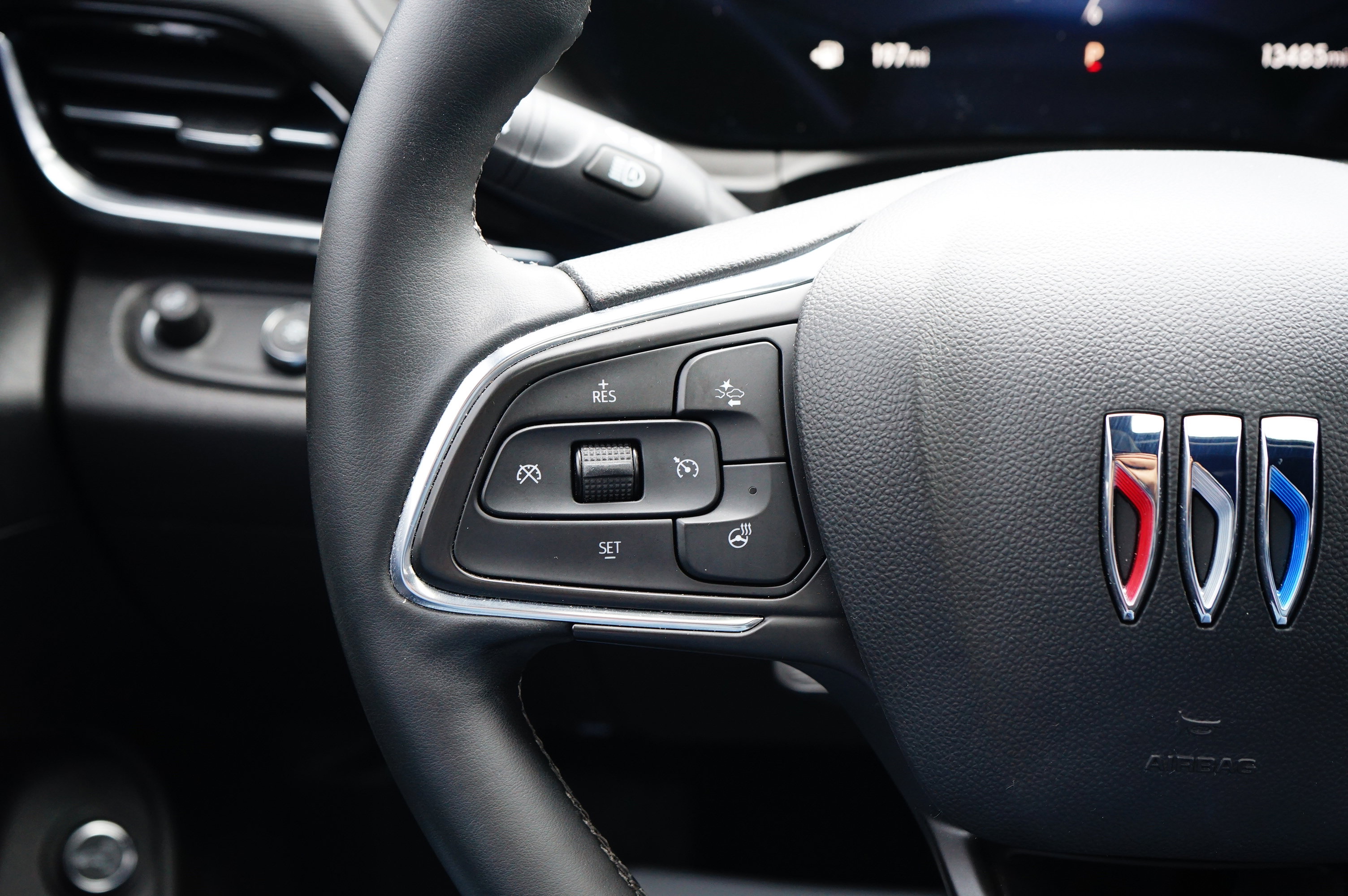 Used 2024 Buick Envista Avenir image 21