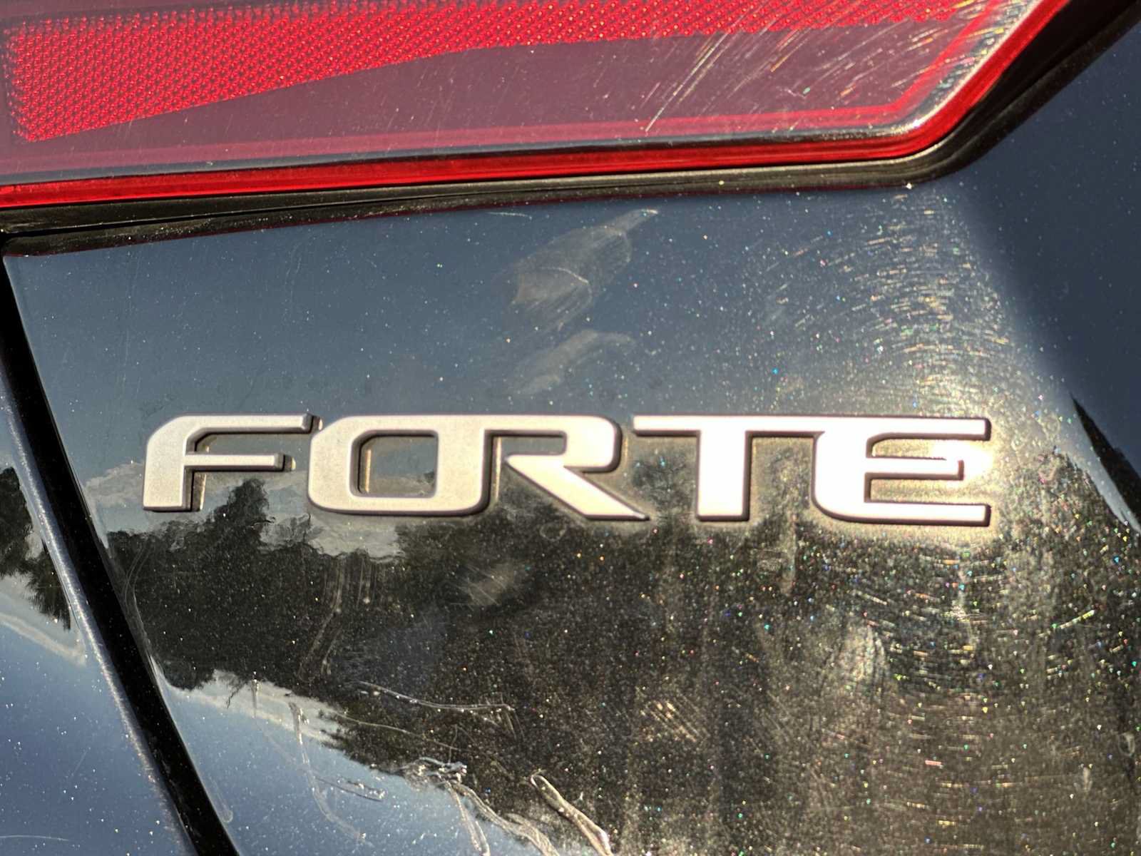 Used 2024 Kia Forte LXS FWD image 19