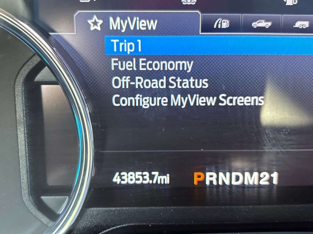 Certified 2022 Ford F250 Lariat w/ Lariat Value Package image 22