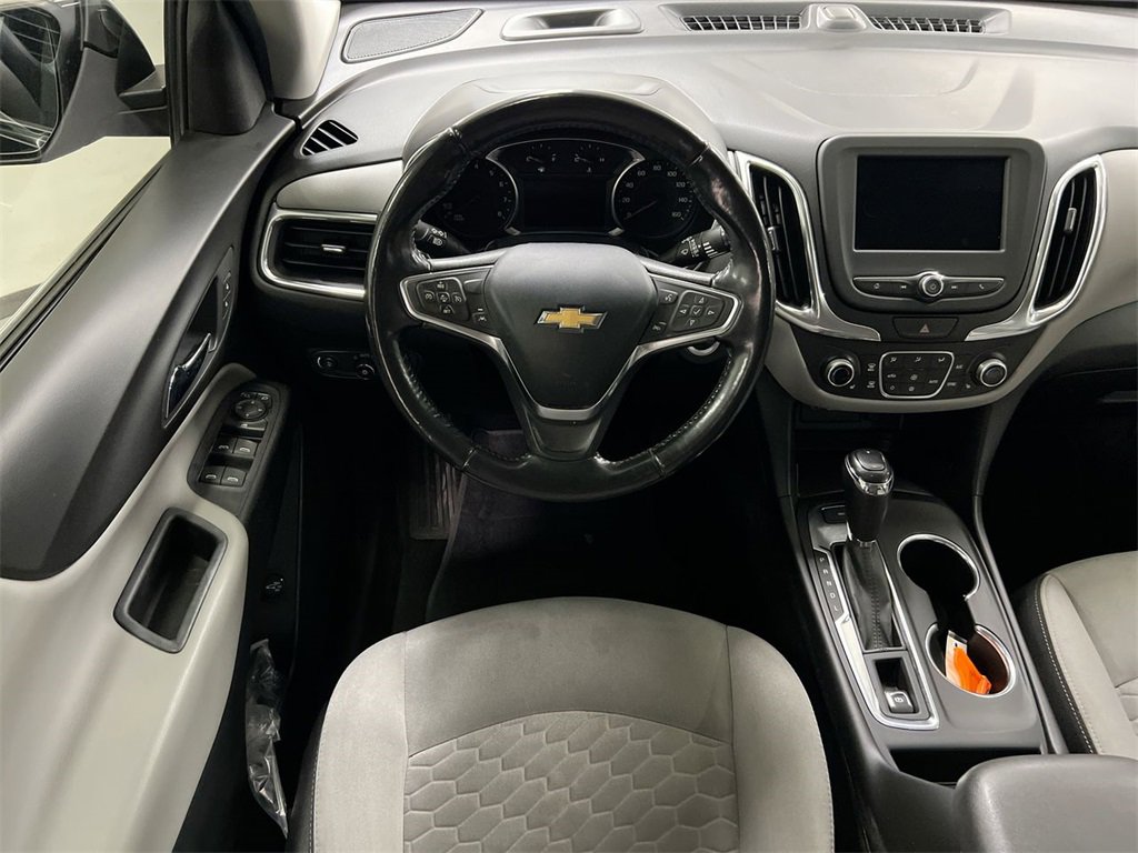 Used 2019 Chevrolet Equinox LT w/ Driver Convenience Package image 19