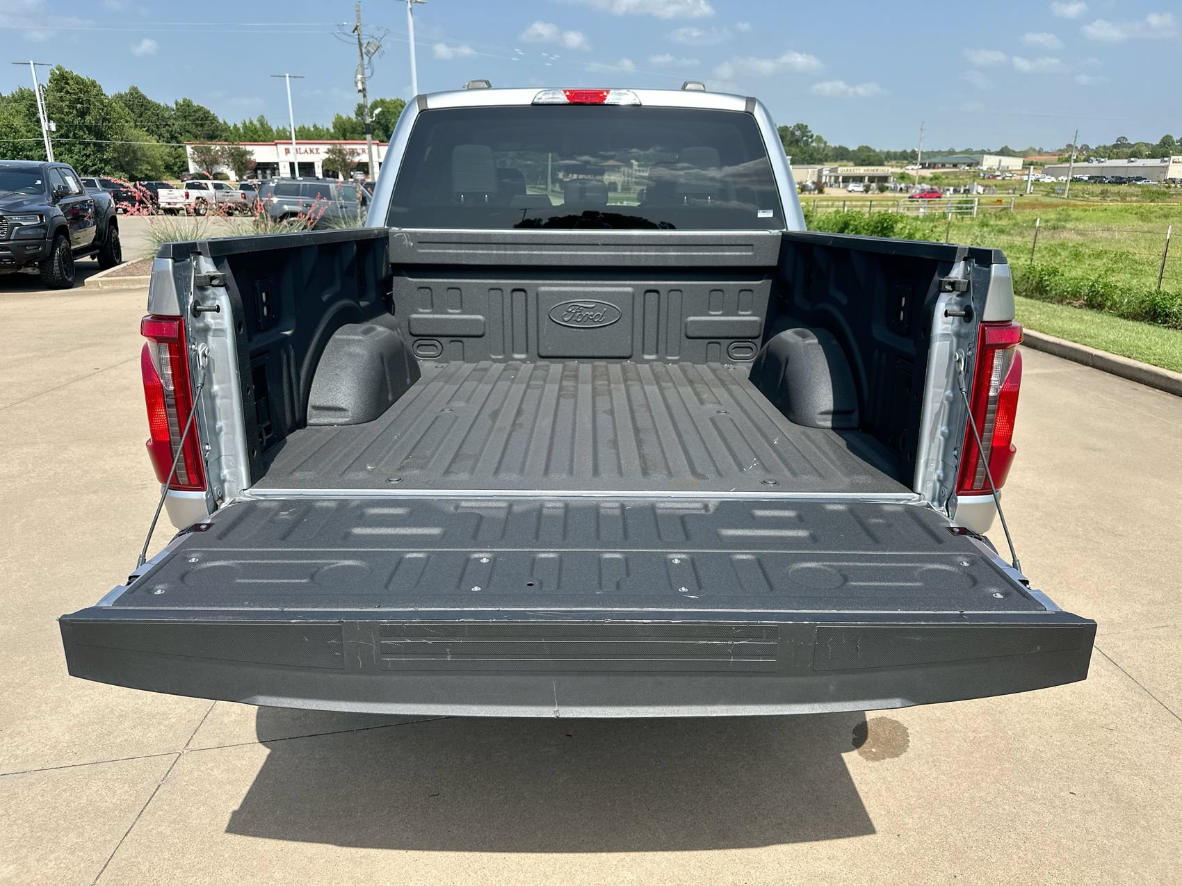 Used 2025 Ford F150 XLT w/ Equipment Group 301A Standard AWD/4WD image 23