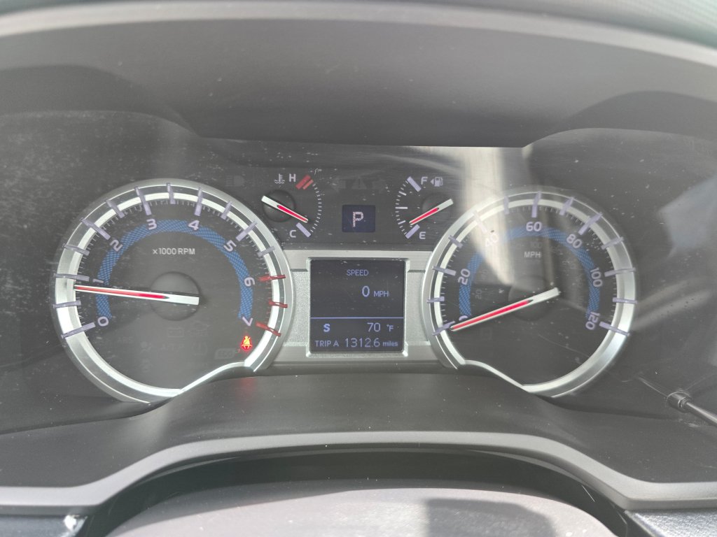 Used 2018 Toyota 4Runner SR5 Premium AWD/4WD image 8