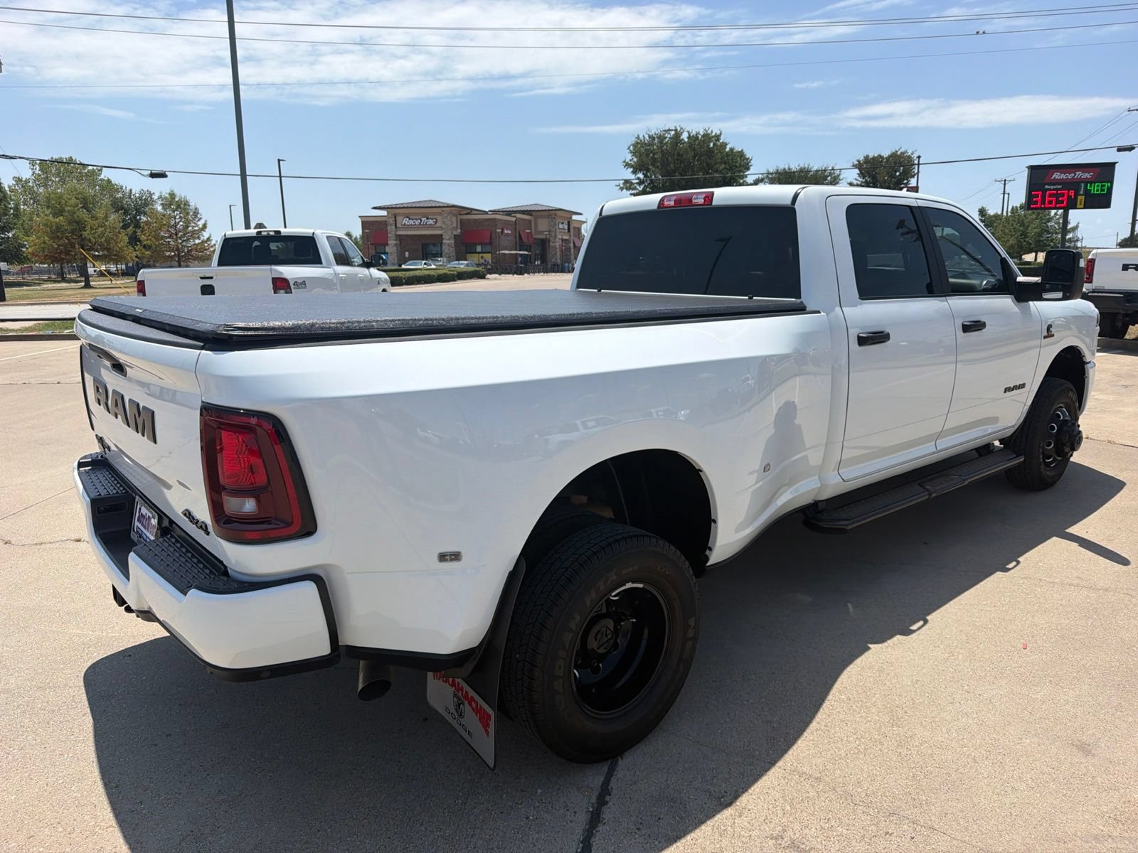 Used 2026 RAM 3500 Lone Star AWD/4WD image 5