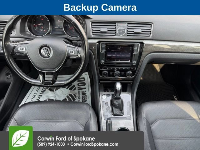 Used 2017 Volkswagen Passat 1.8T SE FWD image 3