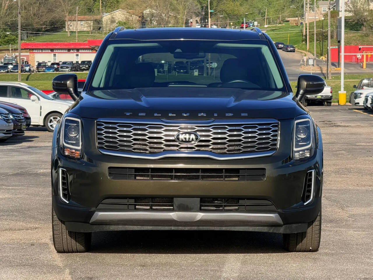 Used 2020 Kia Telluride EX w/ EX Premium Package FWD image 3