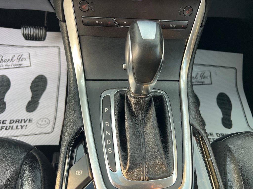 Used 2018 Ford Edge Titanium w/ Technology Package image 43