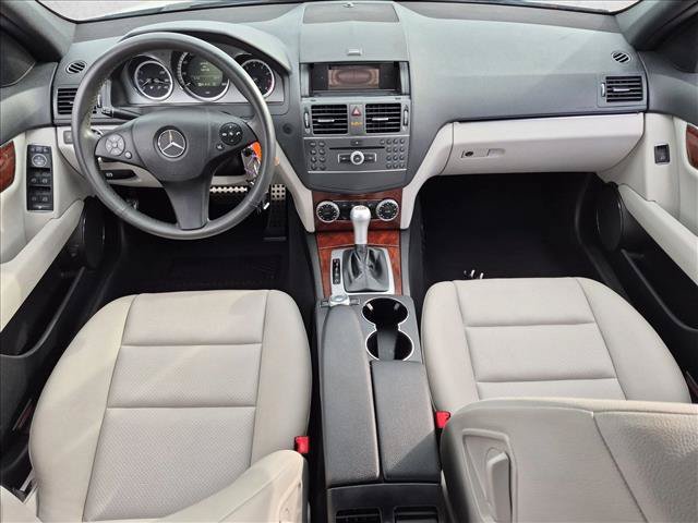 Used 2011 Mercedes-Benz C 300 Sedan image 17