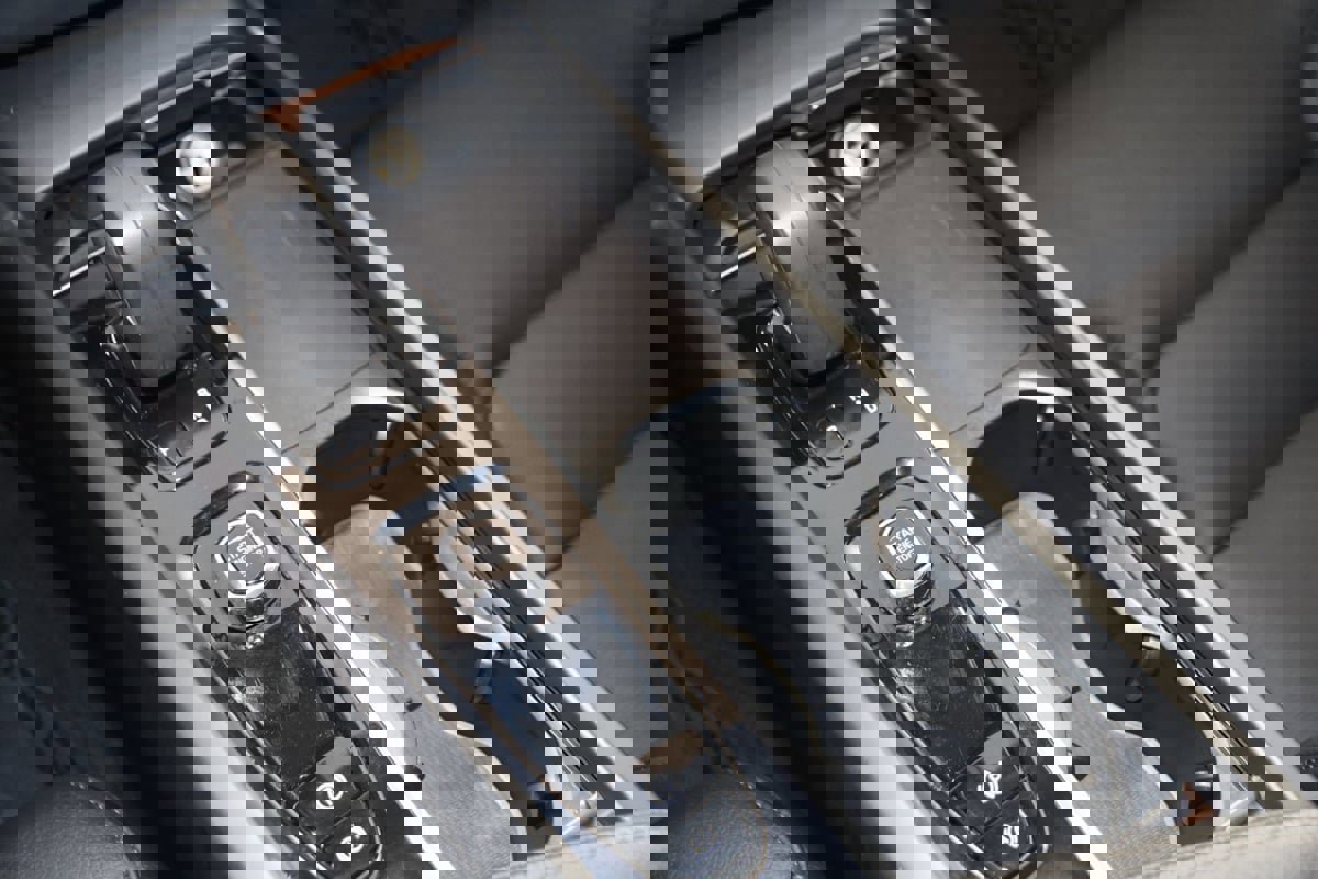 Used 2022 Volvo XC60 B5 Momentum image 29