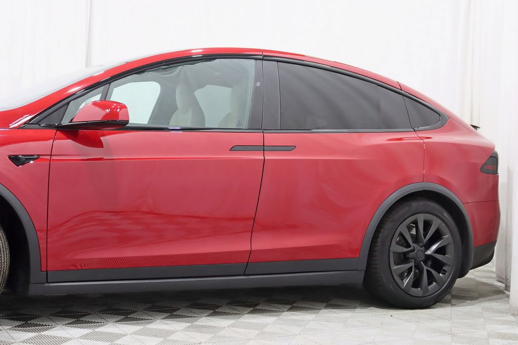 Used 2022 Tesla Model X Plaid AWD/4WD image 3