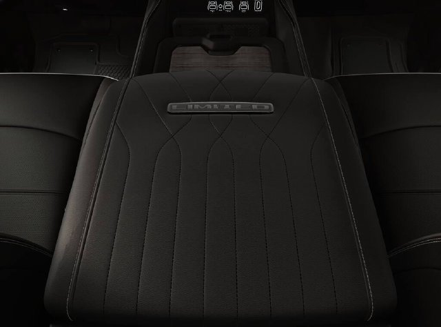 New 2026 RAM 3500 Limited AWD/4WD image 4