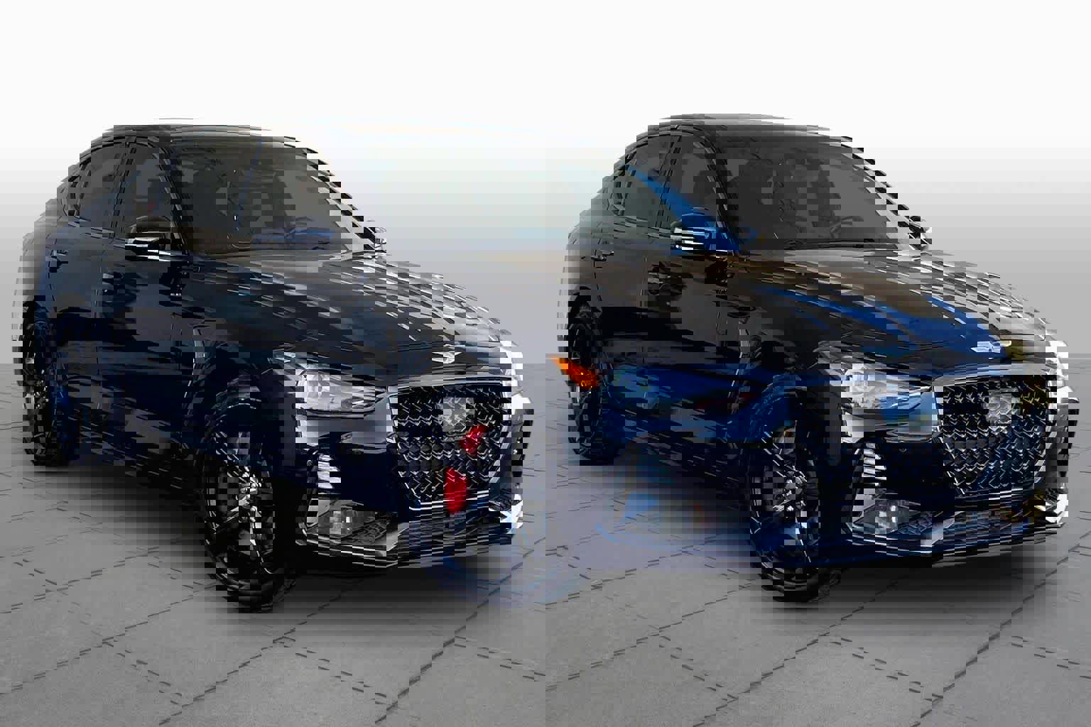 Used 2021 Genesis G70 3.3T w/ Sport Package image 3