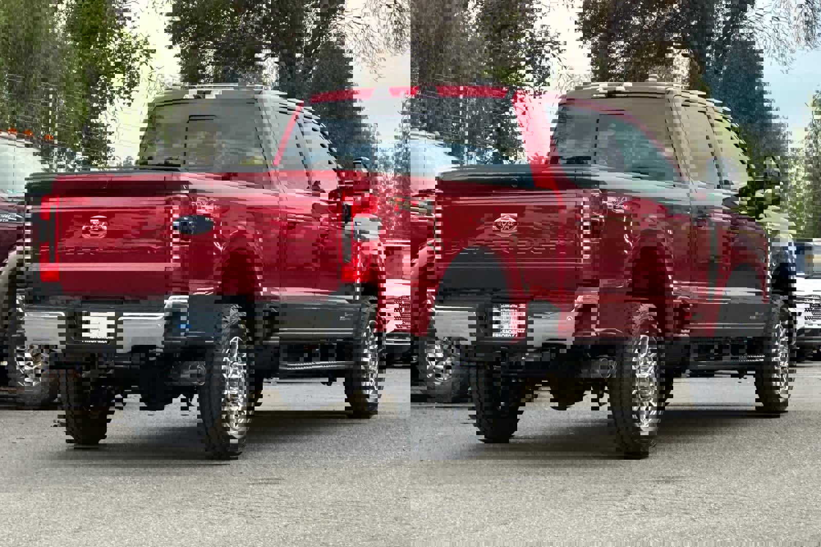 New 2026 Ford F350 Lariat w/ Lariat Premium Package image 2