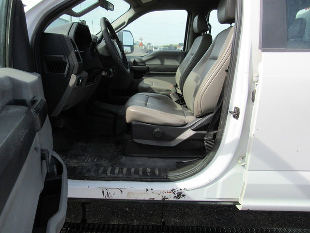Used 2021 Ford F550 2WD Crew Cab Super Duty image 33