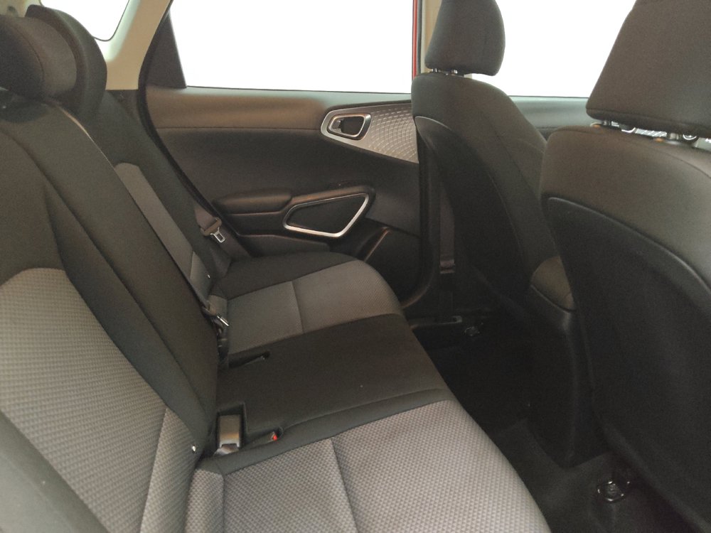Used 2024 Kia Soul LX FWD image 19