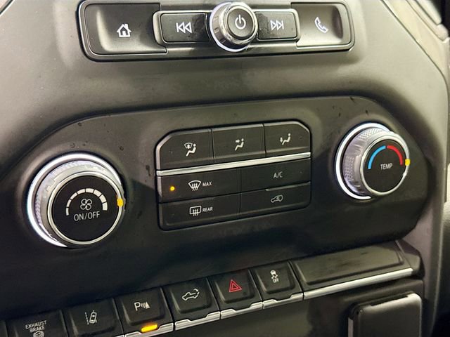 Used 2024 Chevrolet Silverado 2500 Custom w/ Custom Value Package image 17