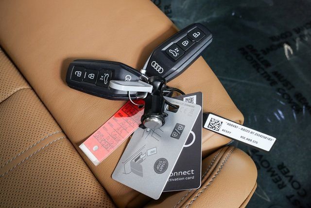 Used 2025 Audi A5 2.0T Premium Plus image 38