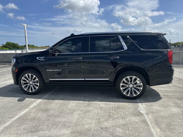 Used 2022 GMC Yukon Denali w/ Denali Premium Package RWD image 18