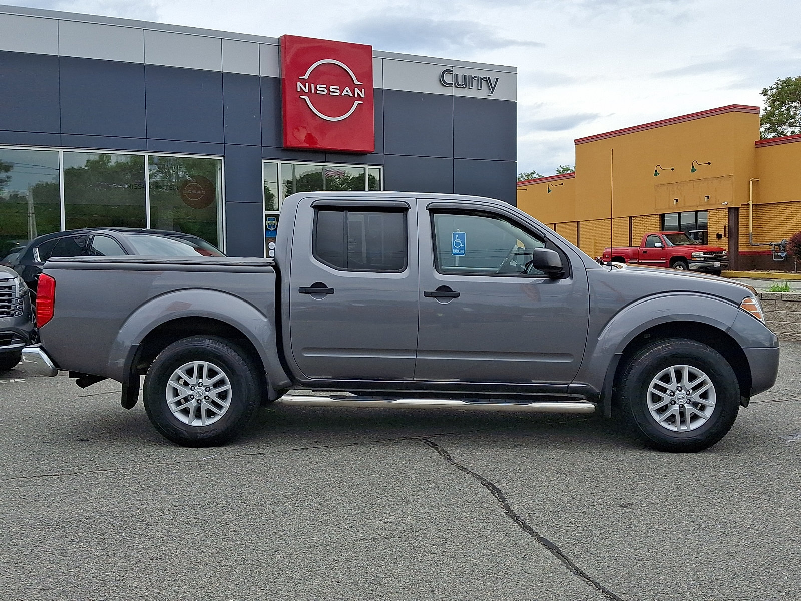 Certified 2019 Nissan Frontier SV w/ Value Truck Package AWD/4WD image 8