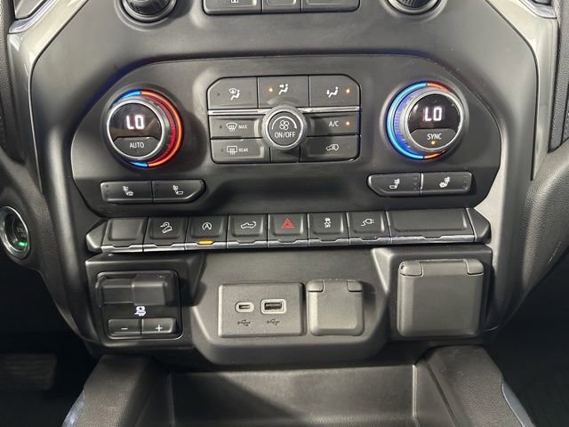 Used 2021 Chevrolet Silverado 1500 LT Trail Boss w/ Convenience Package II AWD/4WD image 19