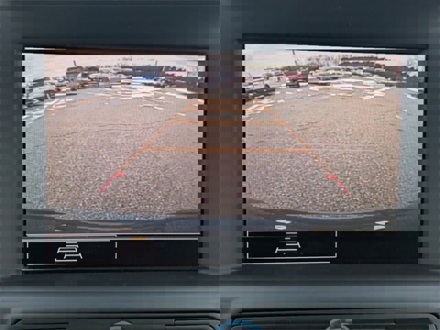 Used 2024 GMC Terrain SLE image 10