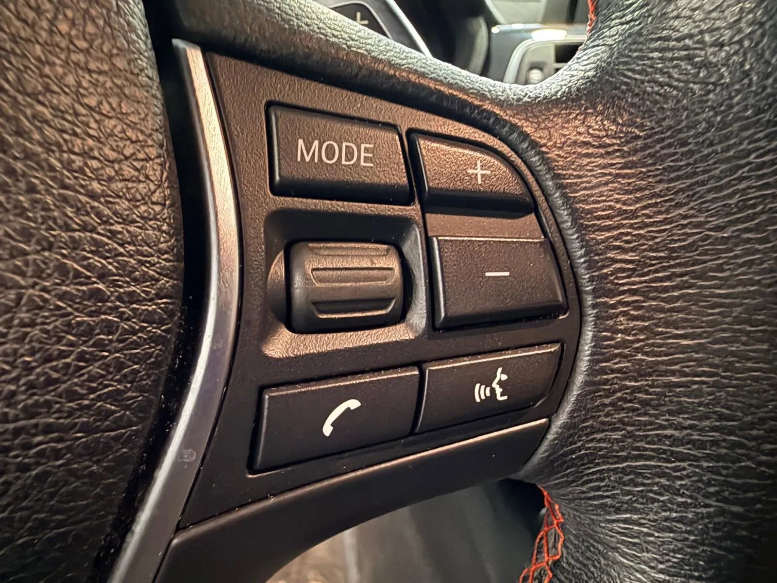 Used 2018 BMW 330i Sedan RWD image 26
