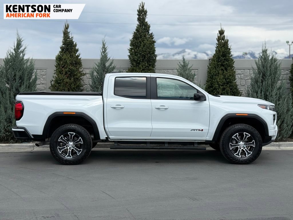 Used 2025 GMC Canyon AT4 w/ AT4 Premium Package image 11