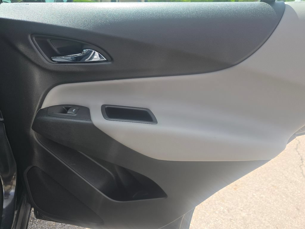 Used 2019 Chevrolet Equinox LS FWD image 20