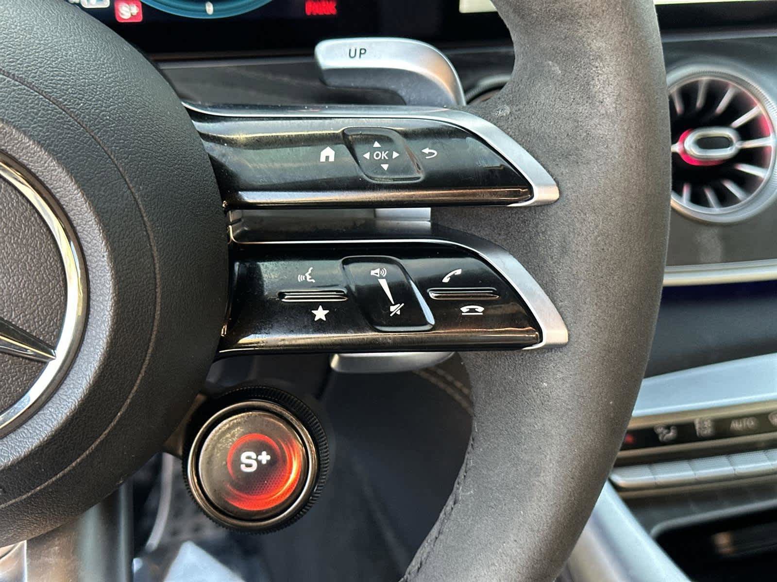 Used 2022 Mercedes-Benz AMG GT 43 image 25