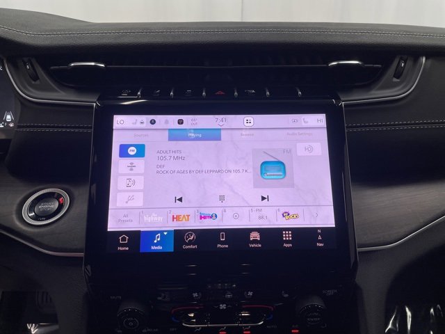 New 2025 Jeep Grand Cherokee L Limited w/ Luxury Tech Group II image 20