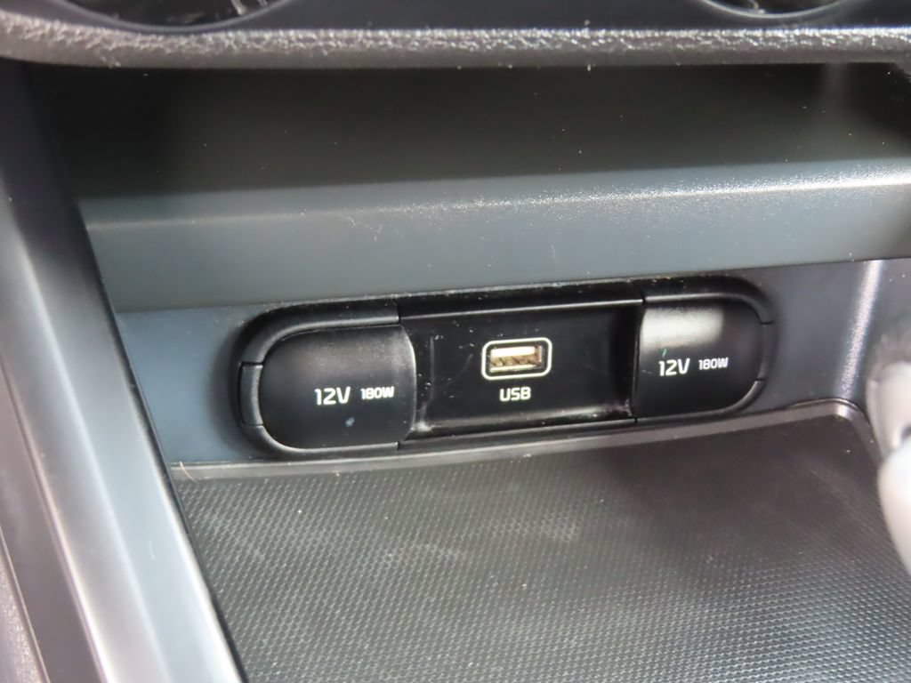 Certified 2024 Kia Soul LX w/ Option Group 015 FWD image 7