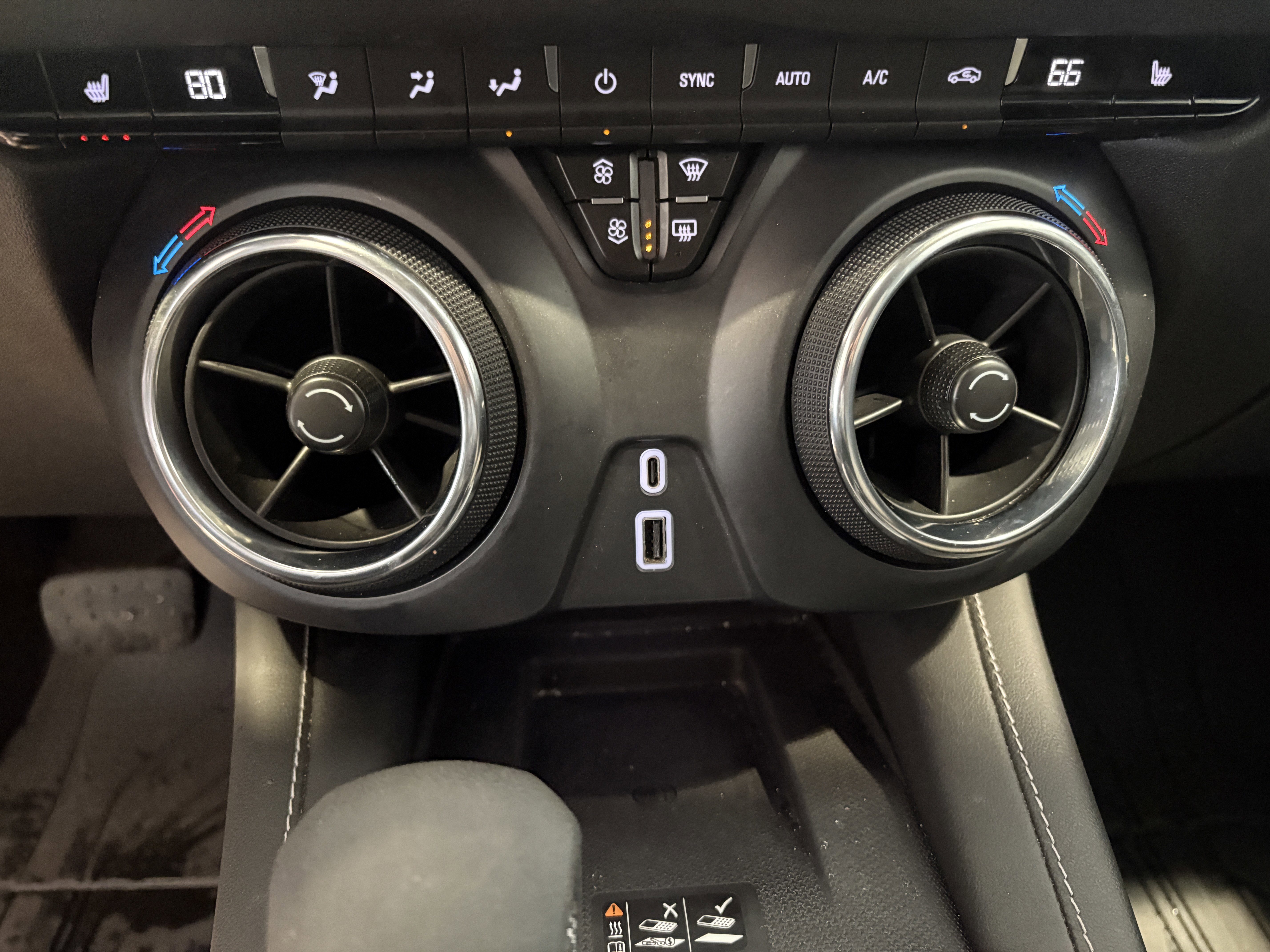 Used 2024 Chevrolet Blazer LT w/ Convenience Package image 14