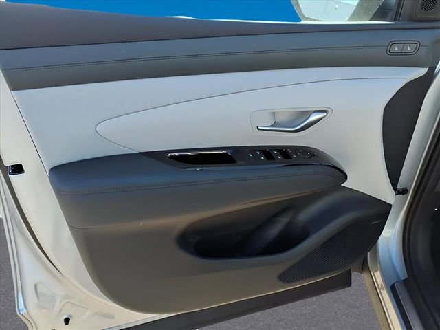 New 2026 Hyundai Tucson Limited image 15