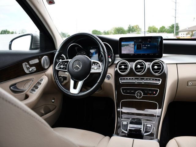 Used 2019 Mercedes-Benz C 300 4MATIC Sedan image 18