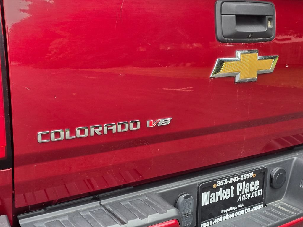 Used 2017 Chevrolet Colorado Z71 AWD/4WD image 12