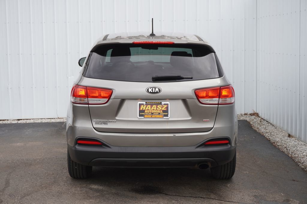 Used 2016 Kia Sorento L image 5