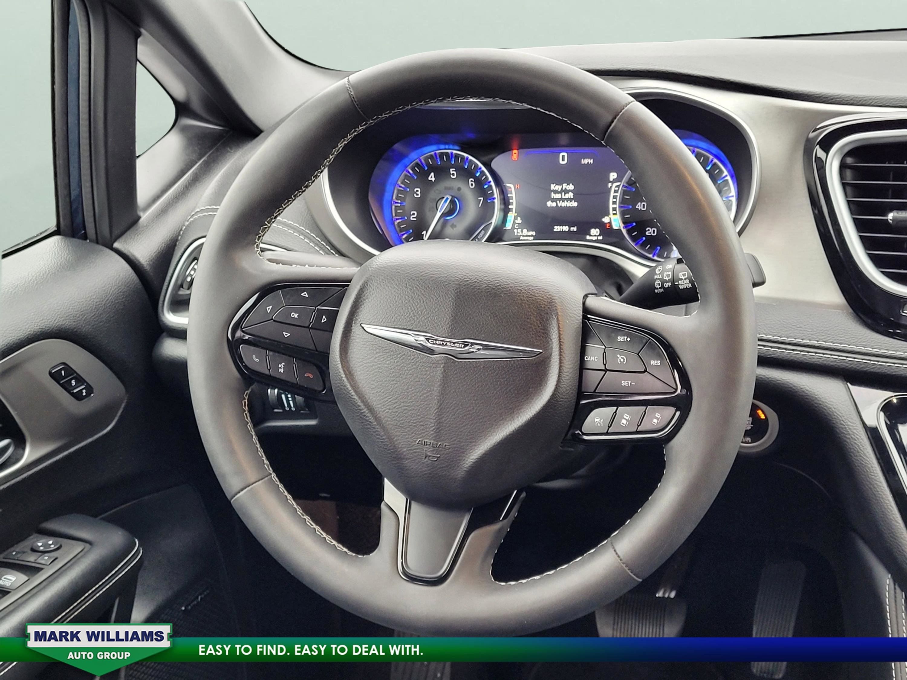 Used 2022 Chrysler Pacifica Limited w/ S Appearance Package image 10