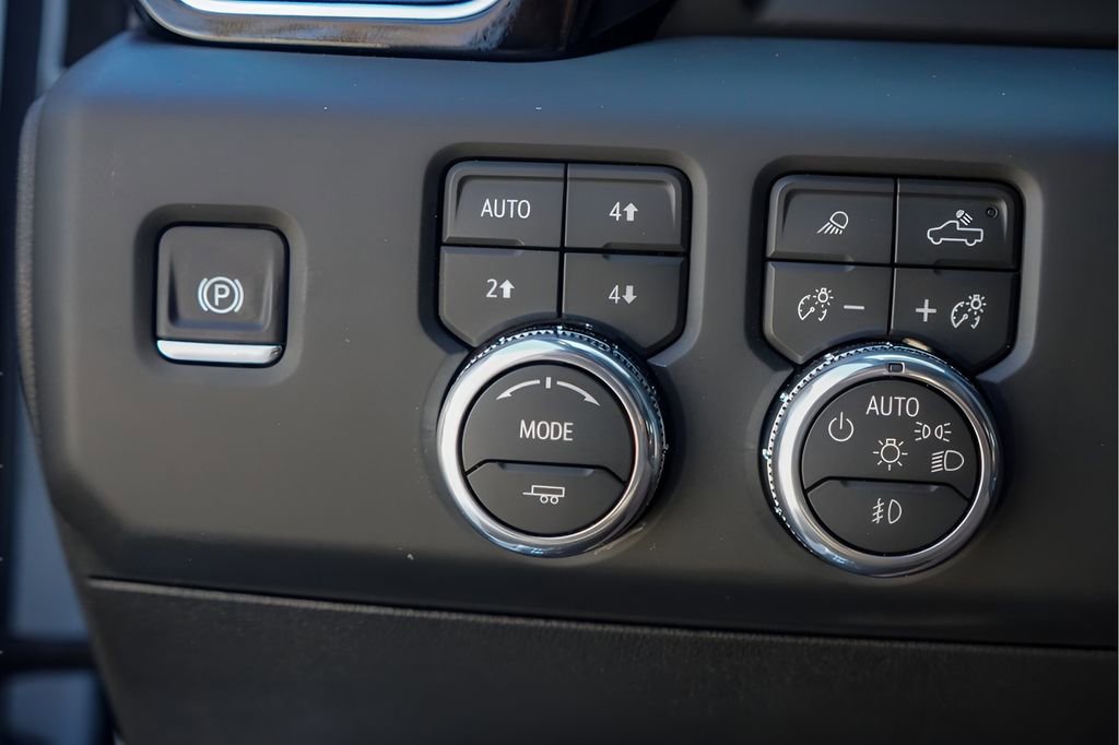 New 2026 GMC Sierra 3500 Denali Ultimate image 15