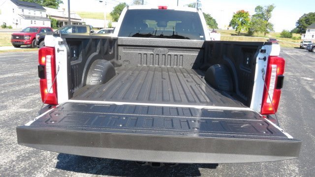 New 2026 Ford F350 Lariat image 30