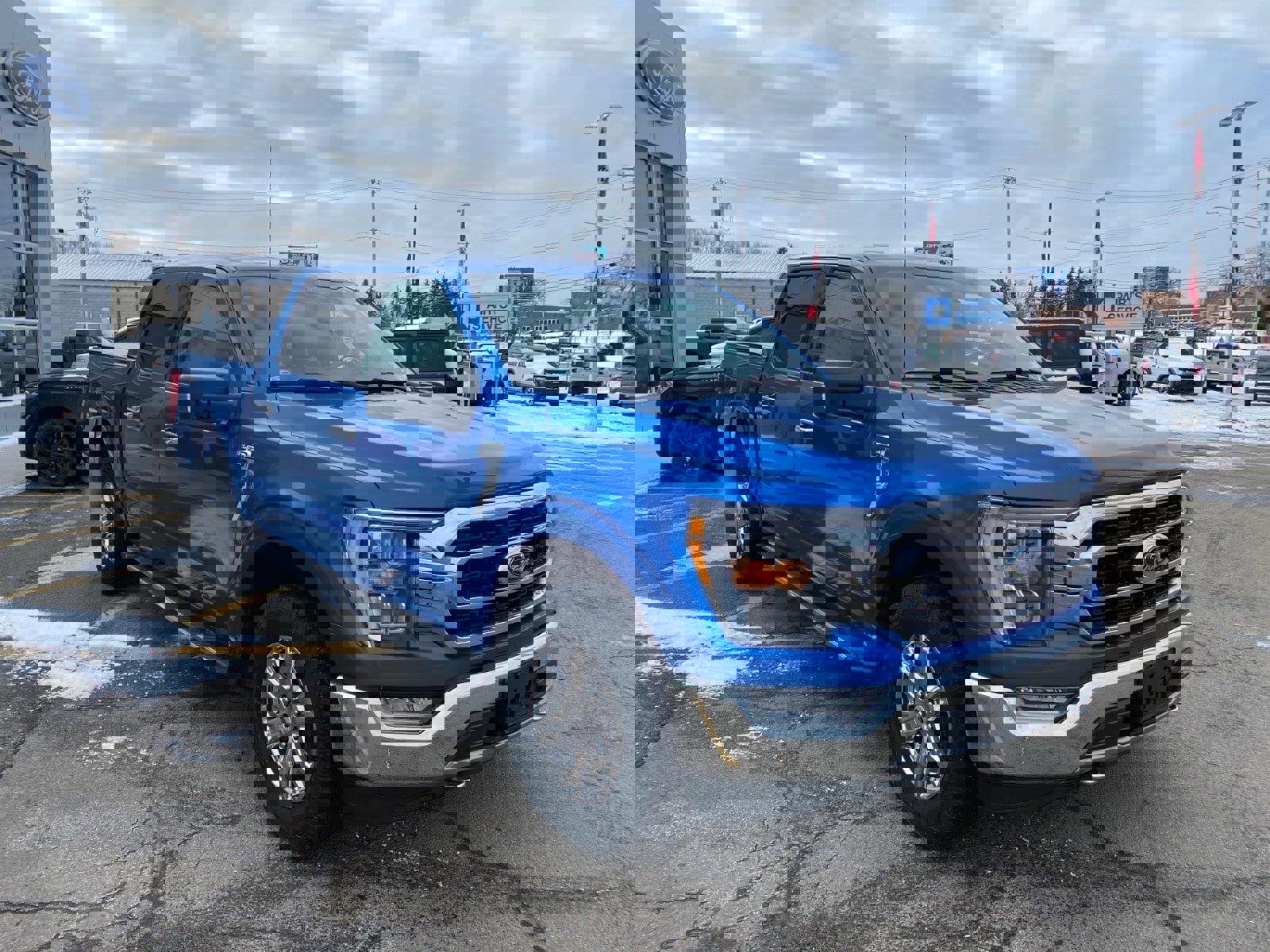 Used 2021 Ford F150 XLT w/ Equipment Group 302A High image 7