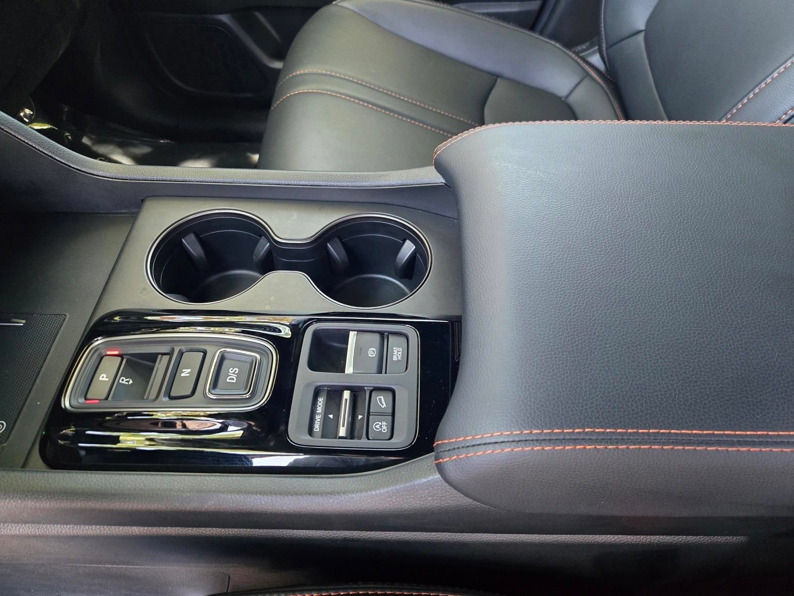 Used 2025 Honda Pilot TrailSport image 25