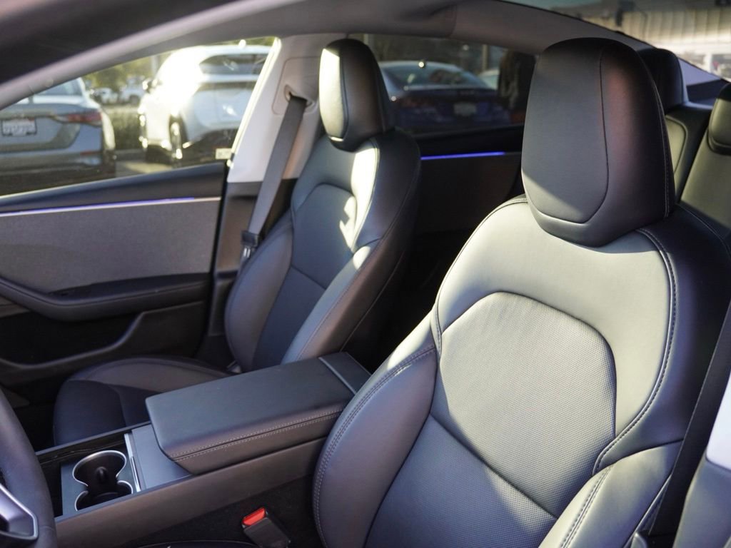 Used 2024 Tesla Model 3 Standard Range image 14