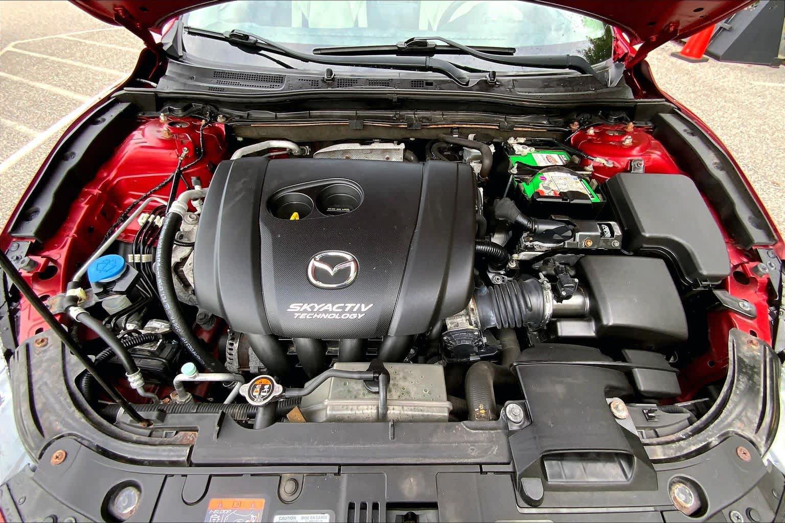 Used 2014 MAZDA MAZDA3 s Grand Touring w/ Technology Package FWD image 30
