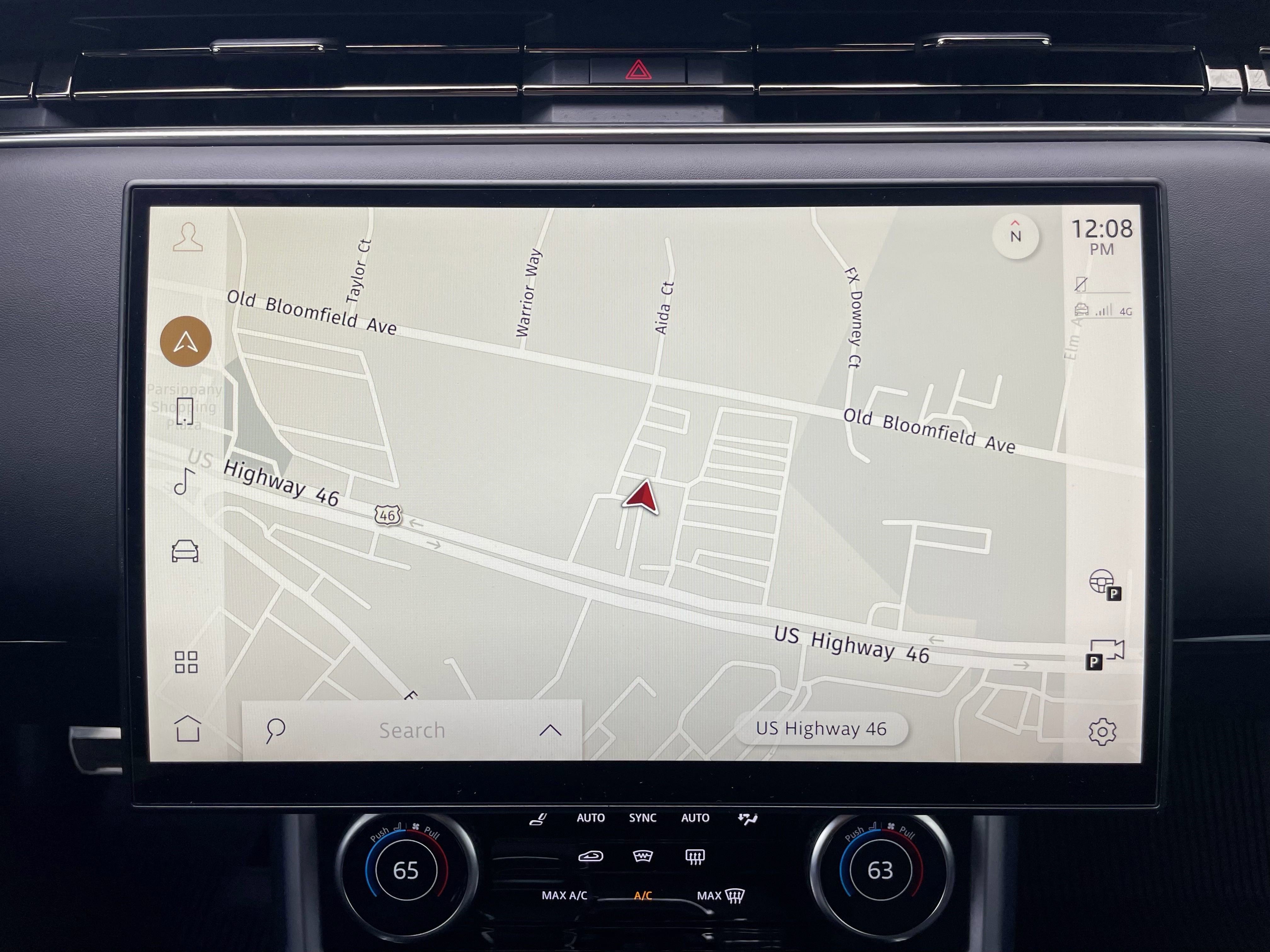 Used 2023 Land Rover Range Rover SE image 23