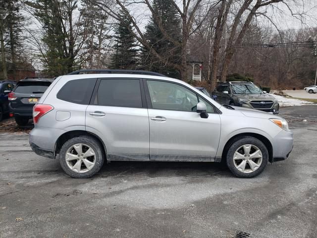 Used 2015 Subaru Forester 2.5i Premium w/ All-Weather Package image 2