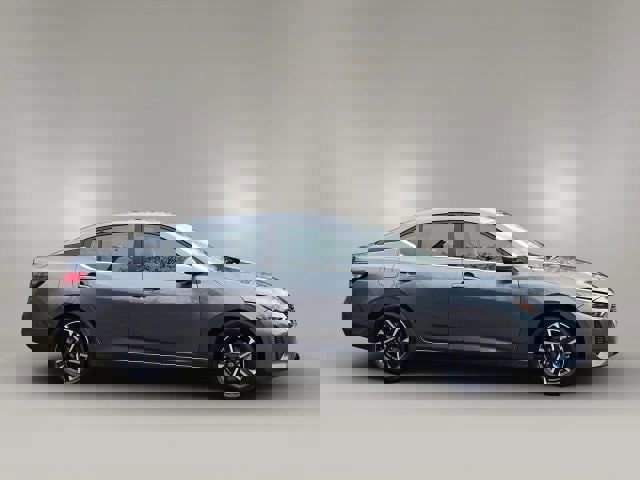 Used 2025 Nissan Sentra SV image 4