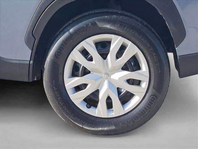 Used 2025 Toyota Corolla Cross L image 23