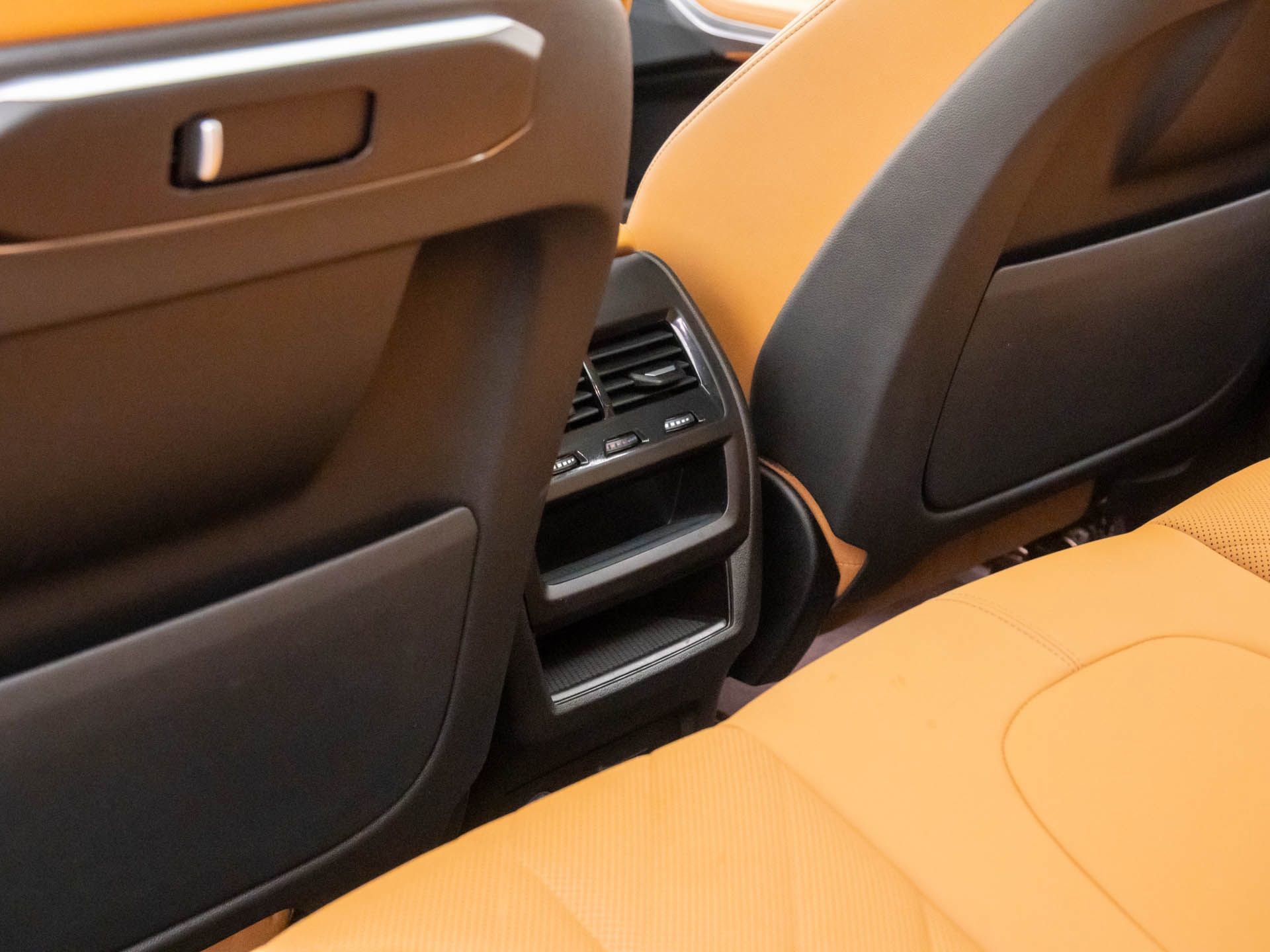 Certified 2024 BMW X5 xDrive40i w/ Parking Assistance Package image 16